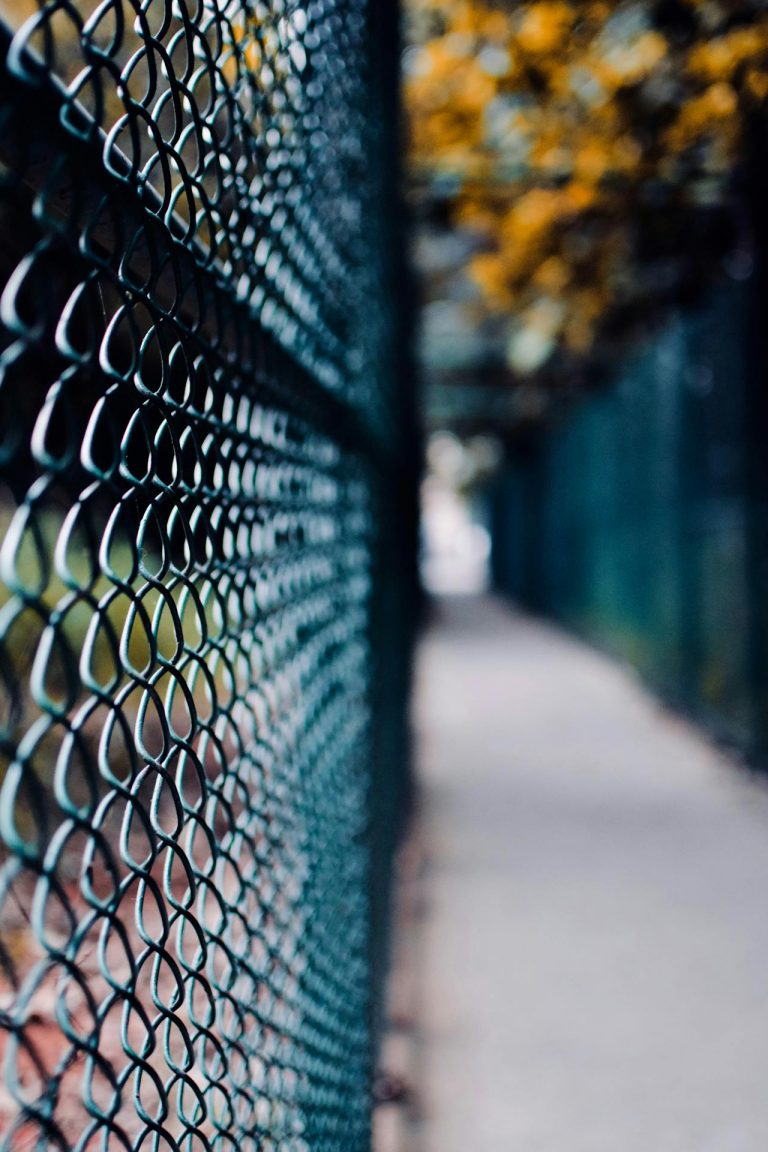 Can My Neighbour Put Up A Fence Without My Permission?